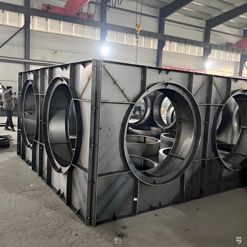 Valmistatud betoonvorm kunstlike riffiplokkide jaoks