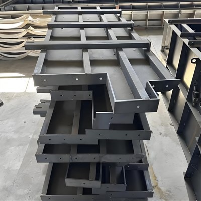 Raudtee kaabliküna seinavorm